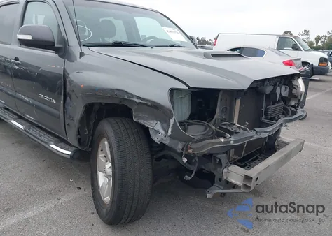 2014 Toyota Tacoma Prerunner V6 z USA, uszkodzony, nr VIN 3TMKU4HN9EM041509